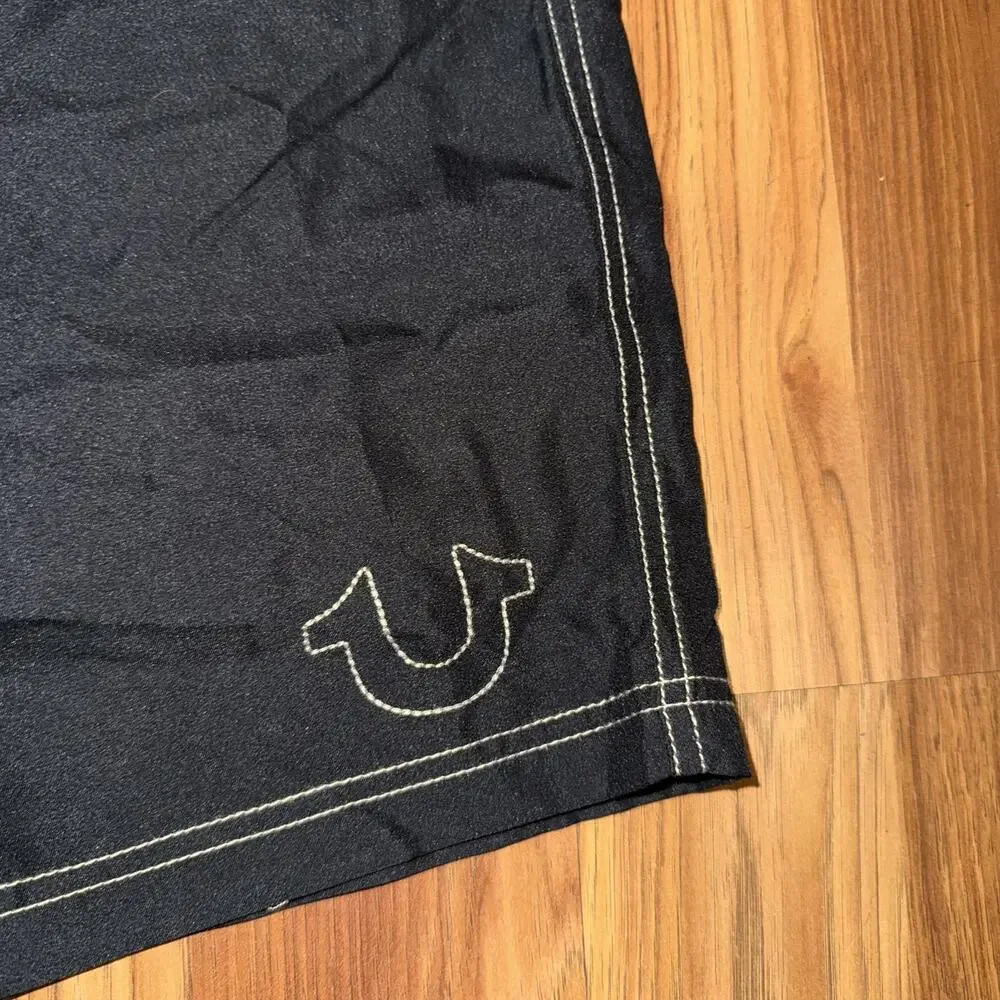 True Religion Lined Board Shorts Men’s Size XL Black NWT MSRP $99